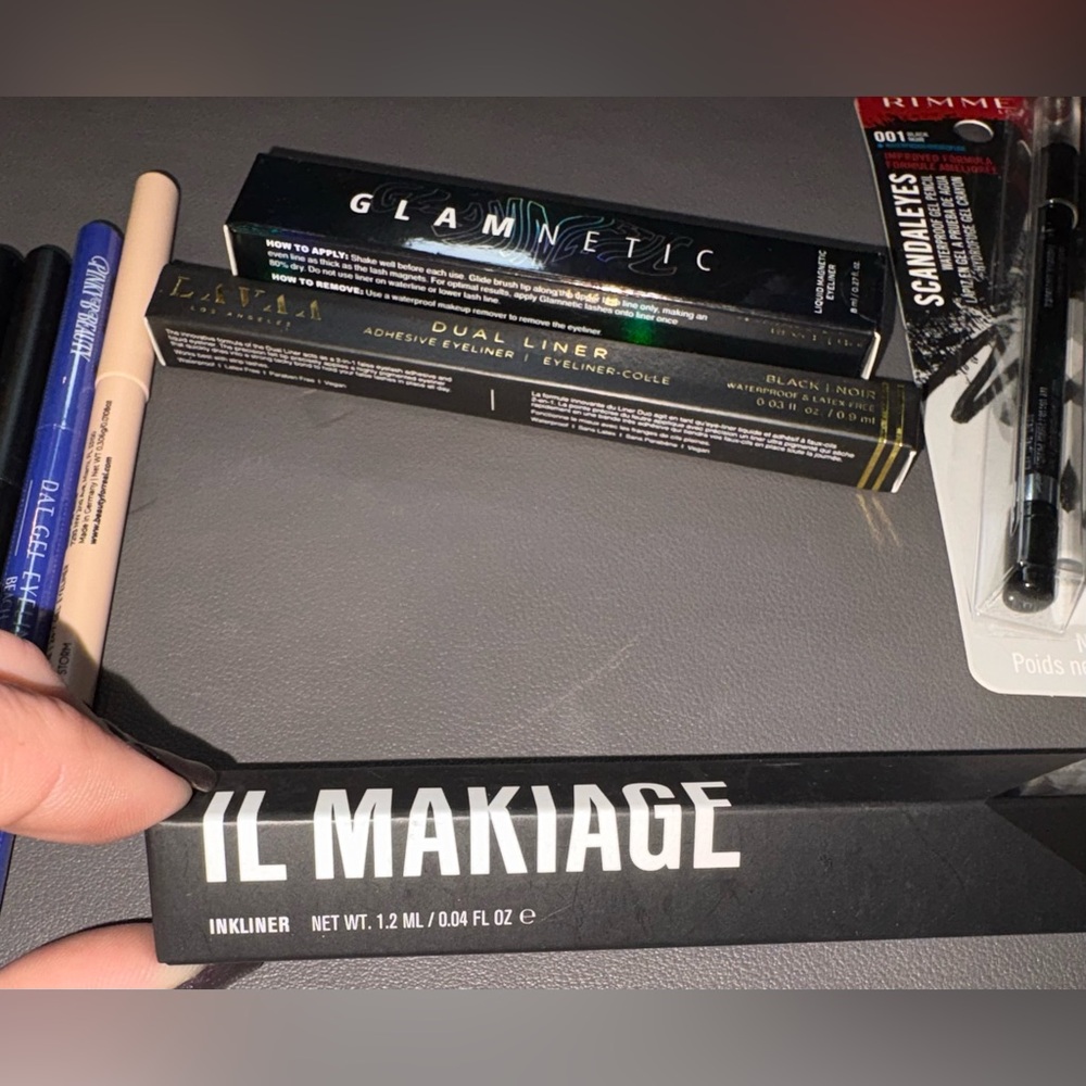 IL MAKIAGE Black Ink Liner